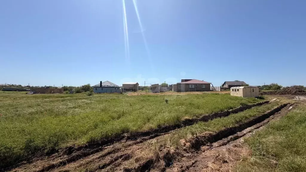 Участок в Крым, Симферопольский район, с. Мирное  (6.0 сот.) - Фото 1