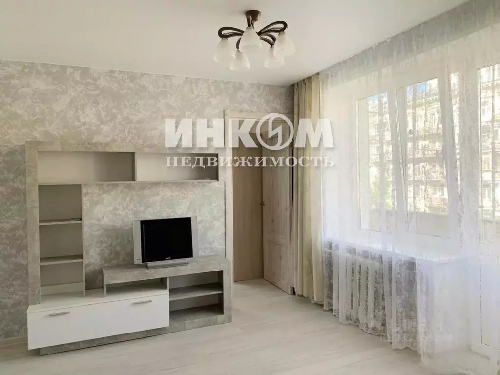 2-к кв. Москва ул. Маршала Бирюзова, 9 (33.9 м) - Фото 1