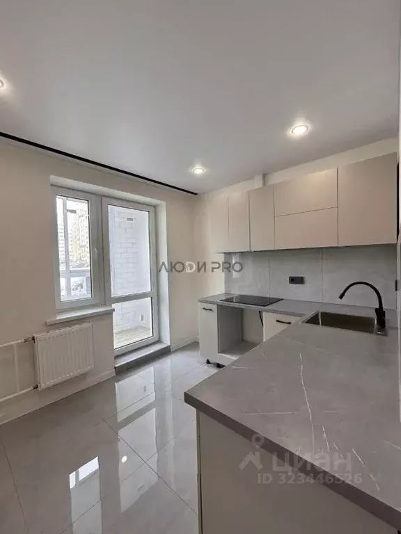 2-к кв. Кировская область, Киров ул. Современная, 13 (47.6 м) - Фото 2