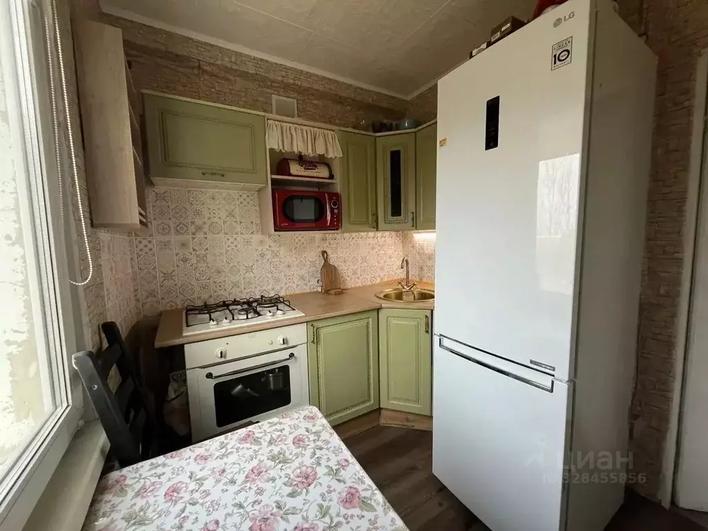 3-к кв. Санкт-Петербург Пражская ул., 16 (42.0 м) - Фото 1