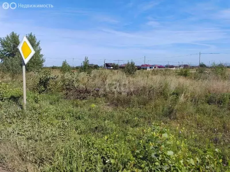 Участок в село Калинино, Благодатная улица (1233 м) - Фото 1