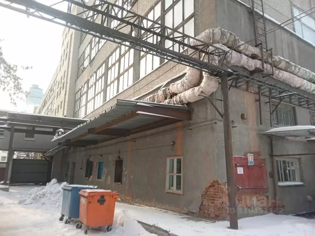 Помещение свободного назначения в Свердловская область, Екатеринбург ... - Фото 0