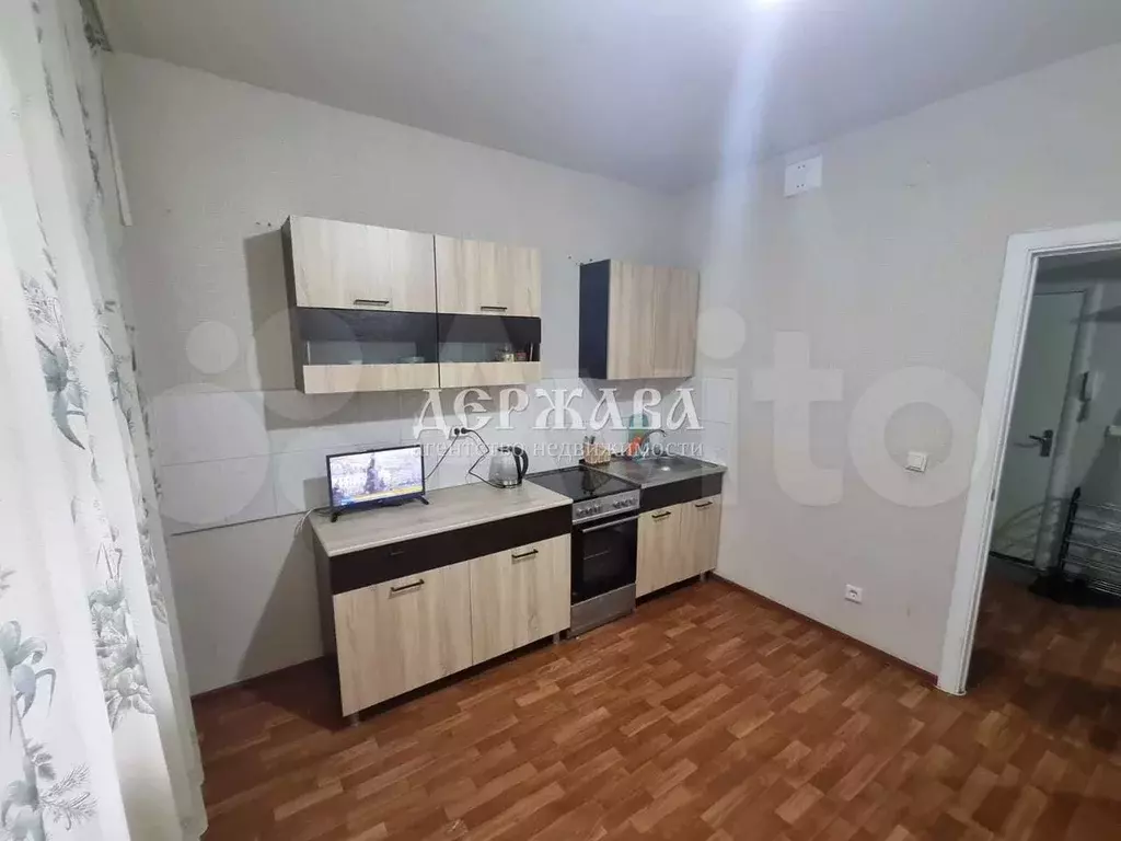 2-к. квартира, 66 м, 1/9 эт. - Фото 0