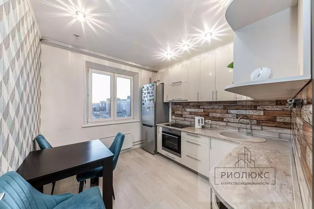 1-к кв. Челябинская область, Челябинск ул. Генерала Мартынова, 12 ... - Фото 2