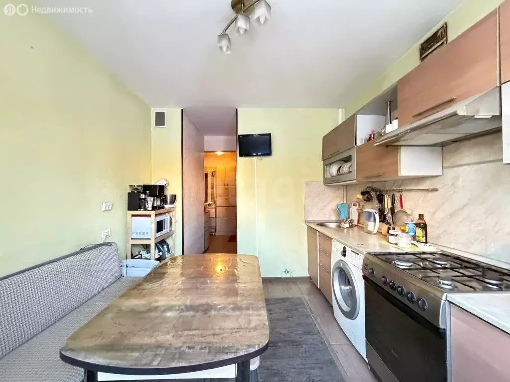 3-комнатная квартира: Санкт-Петербург, Петергофское шоссе, 11/21 (63.9 ... - Фото 2