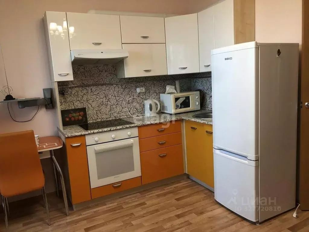 Студия Тюменская область, Тюмень ул. Верхнетарманская, 1 (17.0 м) - Фото 1