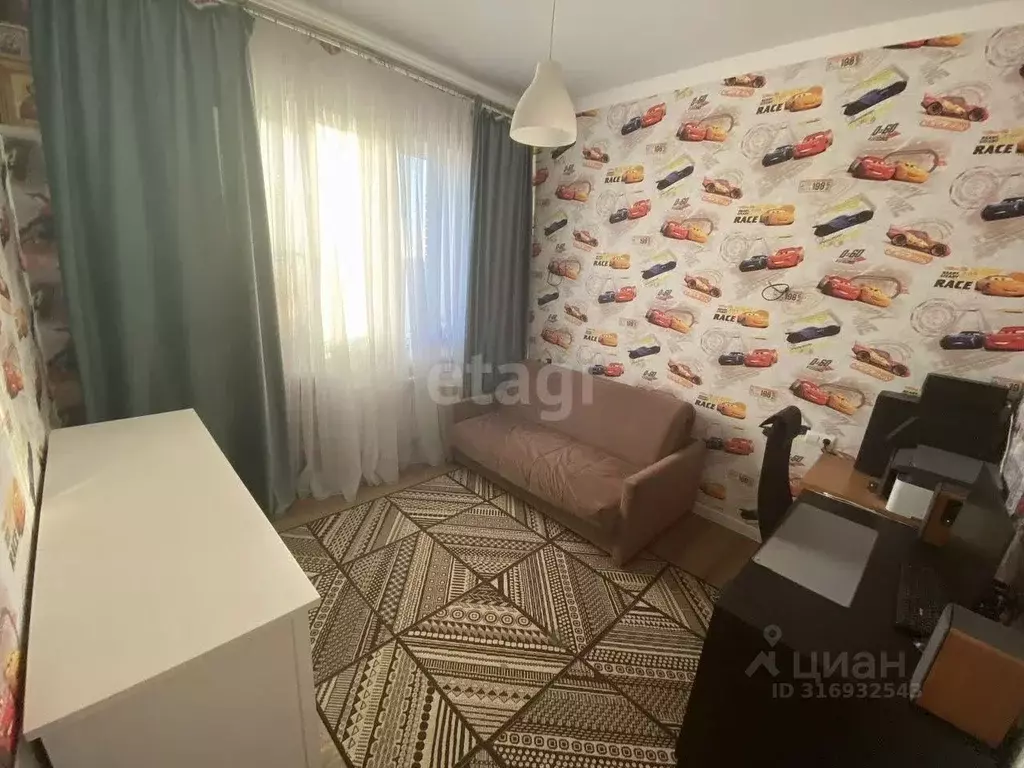 Дом в Белгородская область, Старый Оскол пер. 4-й Сосенки, 22 (104 м) - Фото 0