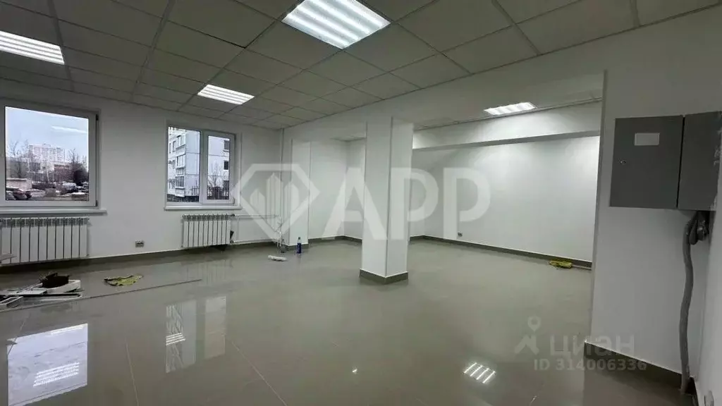 Помещение свободного назначения в Татарстан, Набережные Челны бул. ... - Фото 1