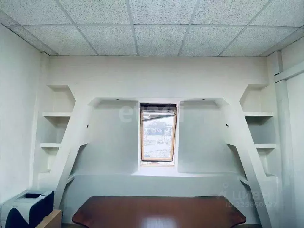 Офис в Воронежская область, Воронеж Плехановская ул., 66Б (18 м) - Фото 1