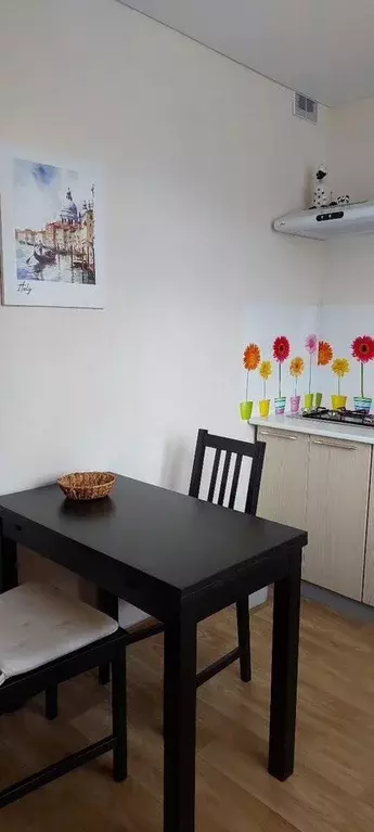 1-к кв. Ленинградская область, Тихвин 2-й мкр, 12 (35.0 м) - Фото 1