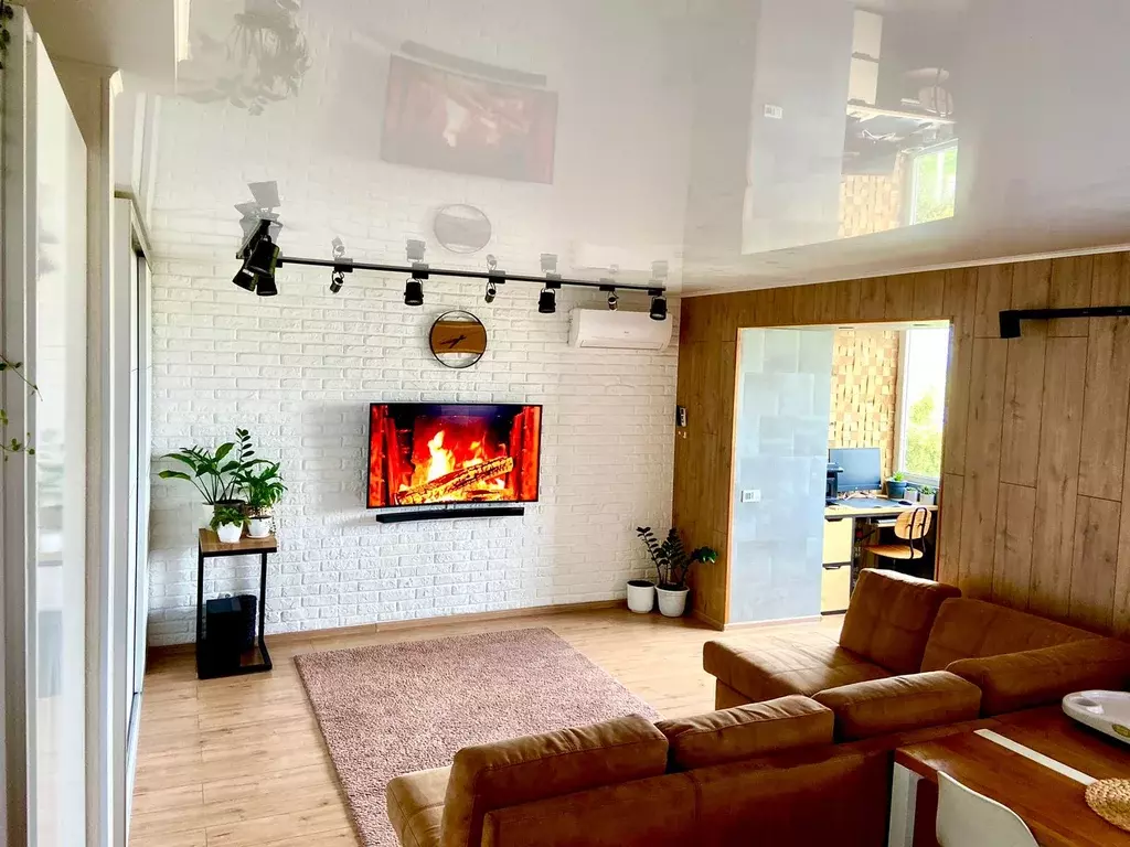 Продаётся 2-к квартира, 60 м - Фото 0