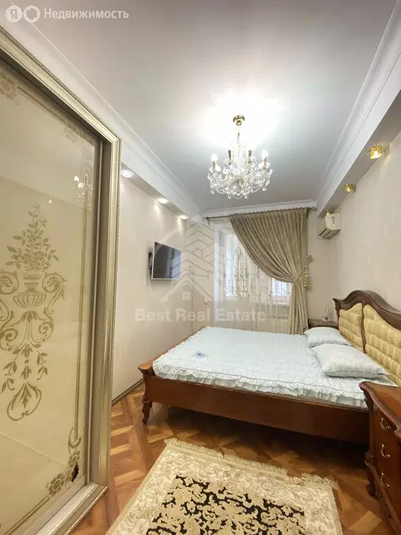 2-комнатная квартира: Махачкала, Гапцахская улица, 3 (80 м) - Фото 1