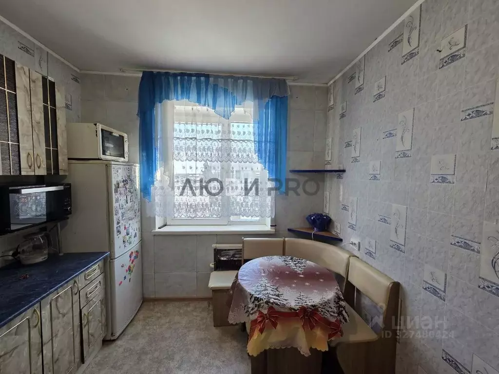 3-к кв. Алтайский край, Калманский район, с. Новороманово ул. ... - Фото 1