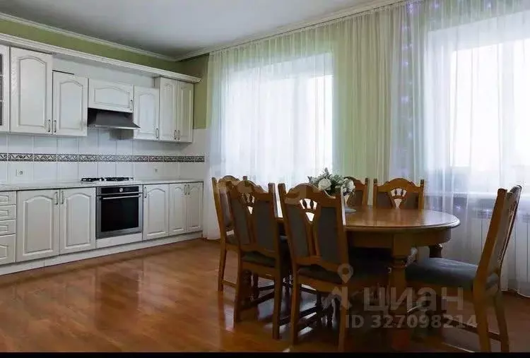 3-к кв. Ставропольский край, Ставрополь ул. Ленина, 63 (125.0 м) - Фото 1