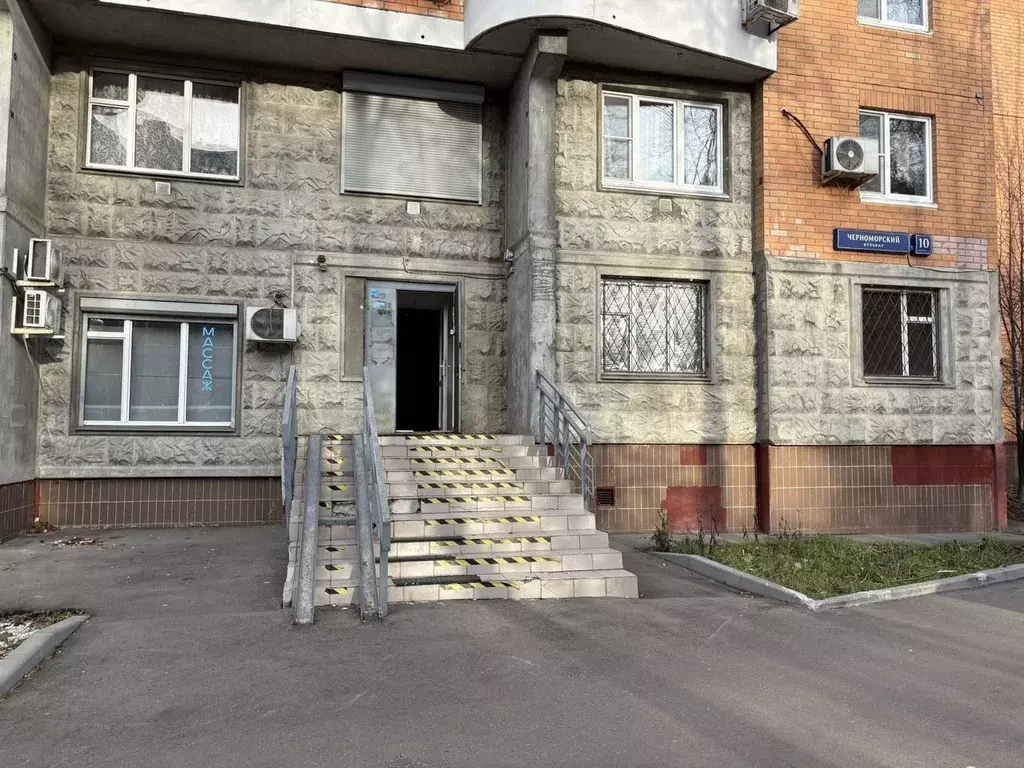 Помещение свободного назначения в Москва Черноморский бул., 10К1 (30 ... - Фото 1