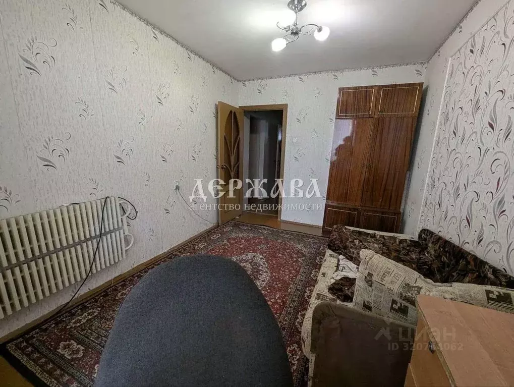 2-к кв. Белгородская область, Старый Оскол Жукова мкр, 28 (40.0 м) - Фото 0