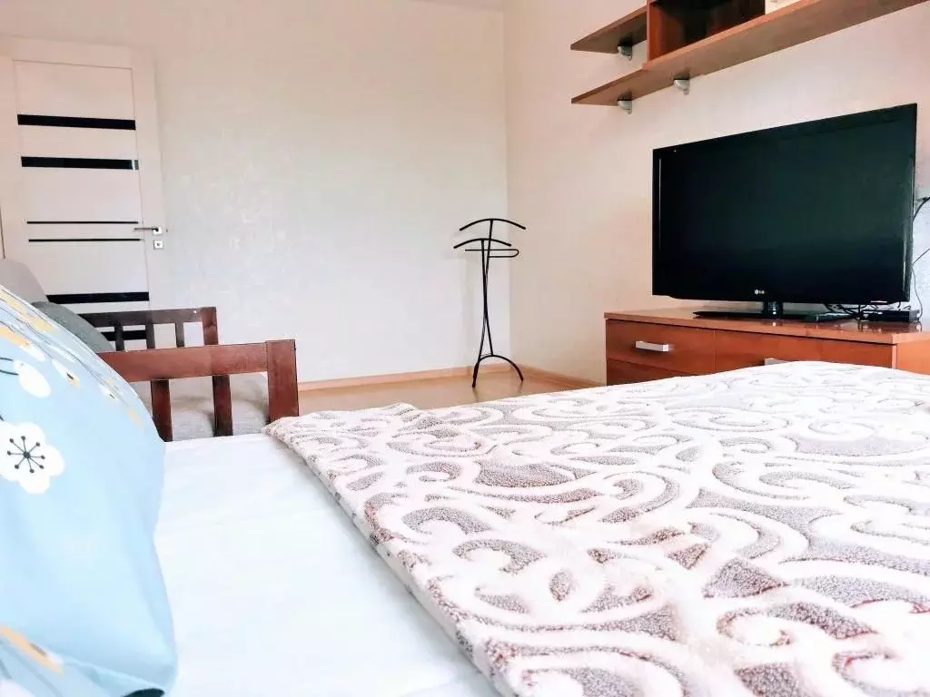 2-к кв. Псковская область, Псков Западная ул., 11 (55.0 м) - Фото 1