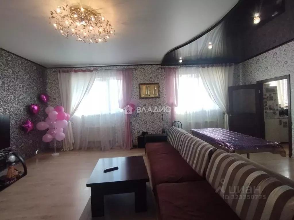 Дом в Башкортостан, Стерлитамакский район, Отрадовский сельсовет, с. ... - Фото 2