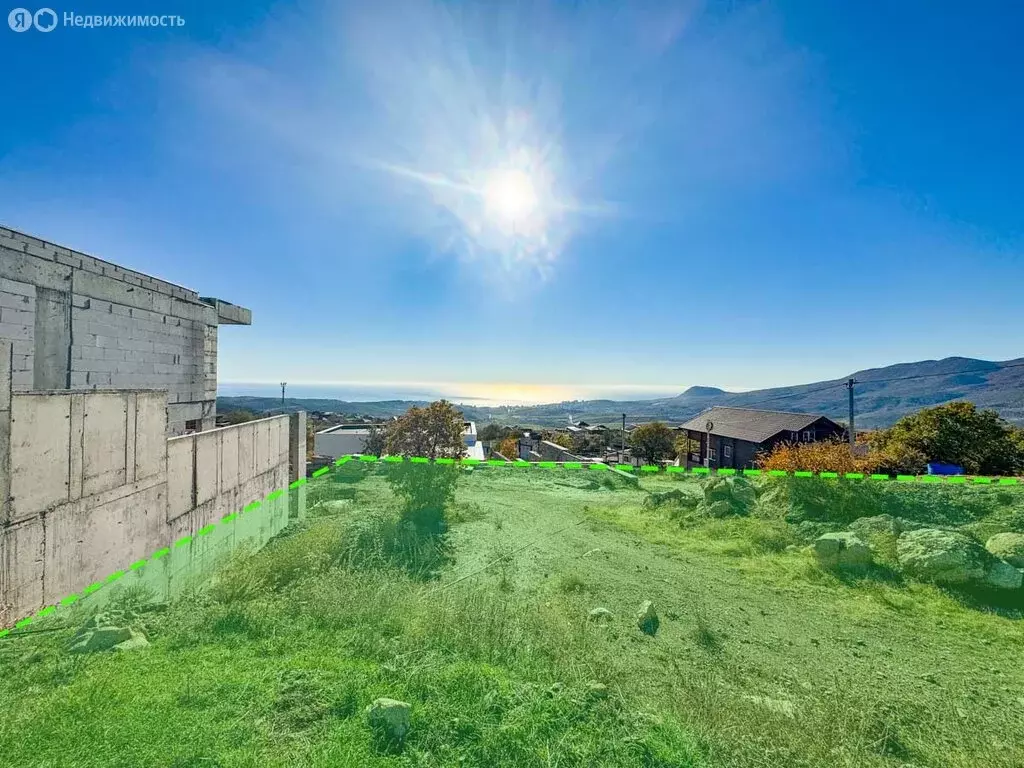 Участок в Республика Крым, муниципальный округ Алушта, село Верхняя ... - Фото 1