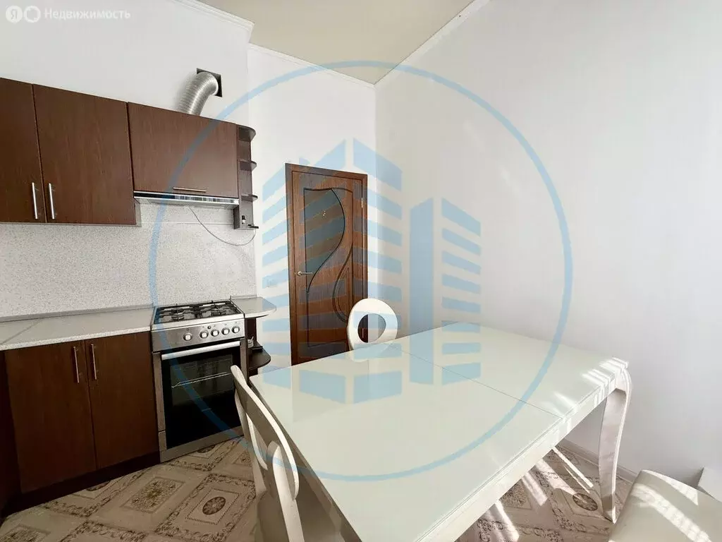 3-комнатная квартира: Кисловодск, улица Калинина, 10А (80.6 м) - Фото 1