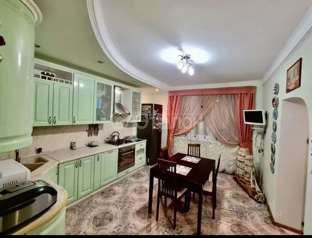 Дом в Волгоградская область, Жирновский район, Линево рп ... - Фото 1