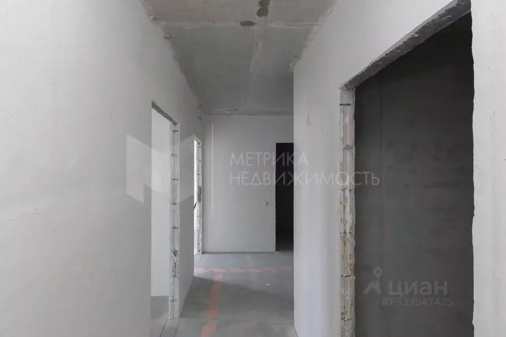 3-к кв. Тюменская область, Тюмень Харьковская ул., 72Б (62.6 м) - Фото 1