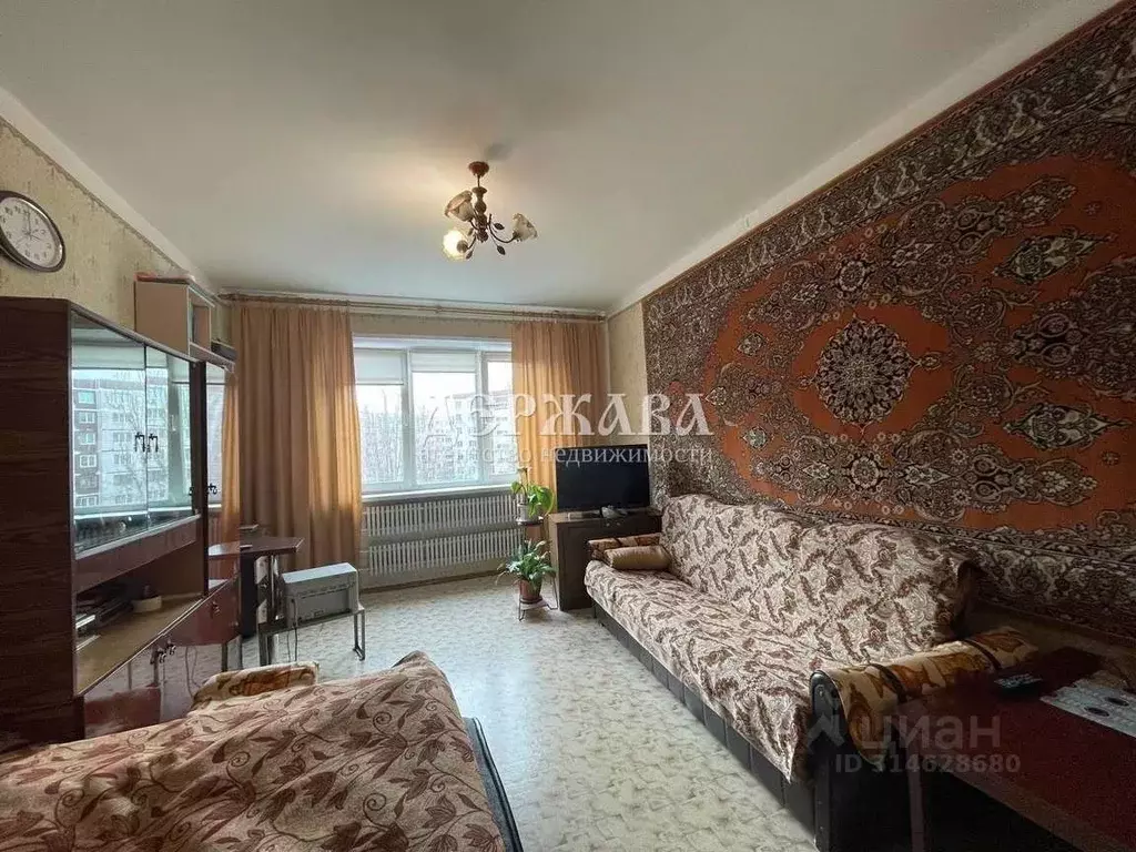 3-к кв. Белгородская область, Старый Оскол Солнечный мкр, 15 (64.9 м) - Фото 0
