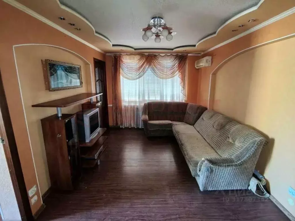 4-к кв. Астраханская область, Астрахань ул. Ботвина, 10 (58.1 м) - Фото 2