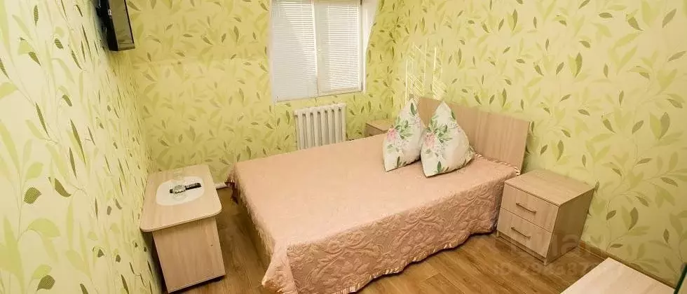 Комната Тюменская область, Тюмень Авторемонтная ул., 8с19 (10.0 м) - Фото 1