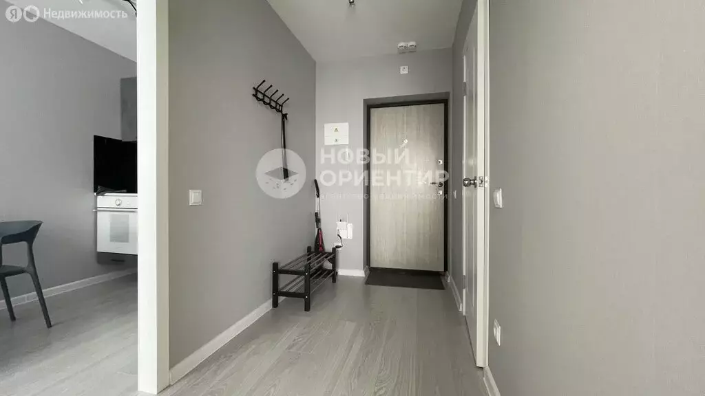 1-комнатная квартира: Екатеринбург, улица Чемпионов, 1 (30.6 м) - Фото 2