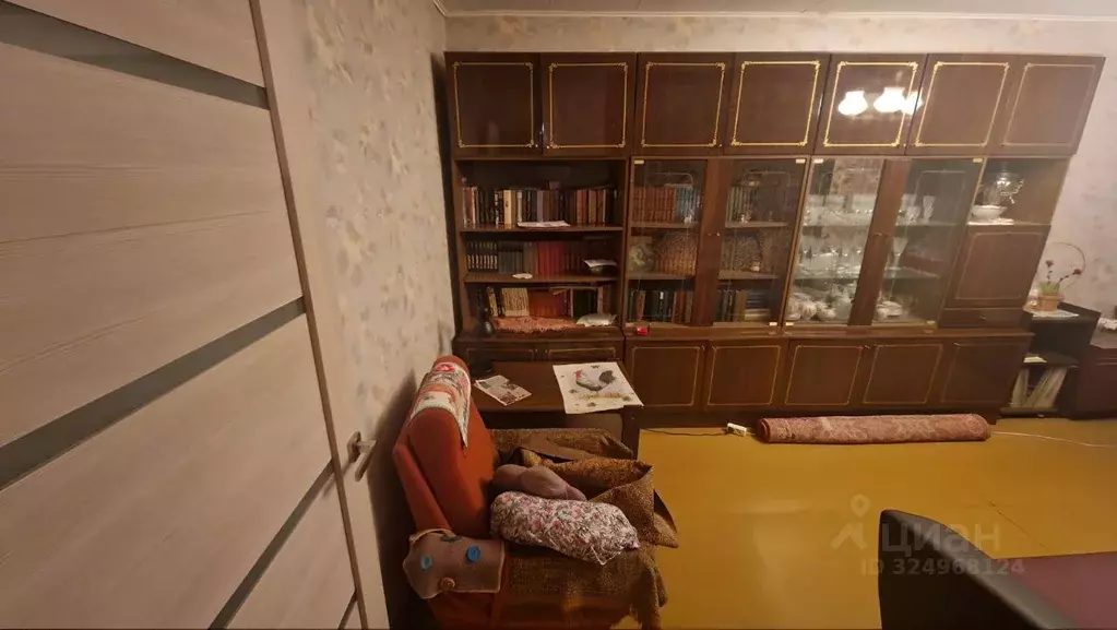 2-к кв. Омская область, Омск Моторная ул., 10 (42.9 м) - Фото 2