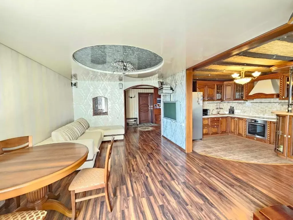 2-к кв. Хабаровский край, Хабаровск ул. Шеронова, 10 (66.2 м) - Фото 2