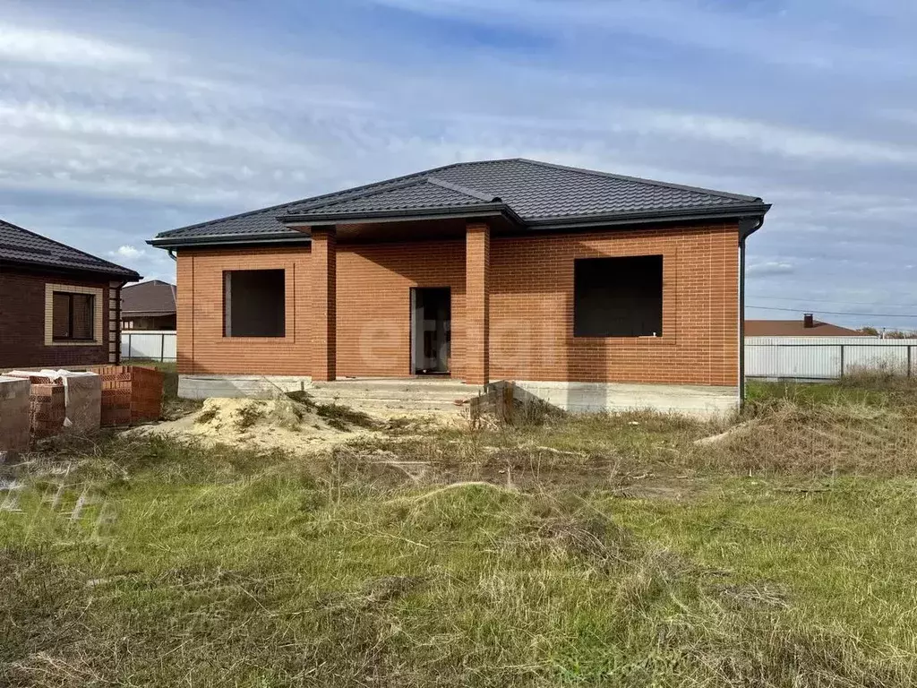 Дом в Ростовская область, Аксайский район, Грушевская ст-ца пер. ... - Фото 1