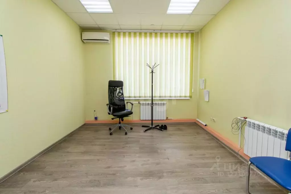 Помещение свободного назначения в Омская область, Омский район ... - Фото 1