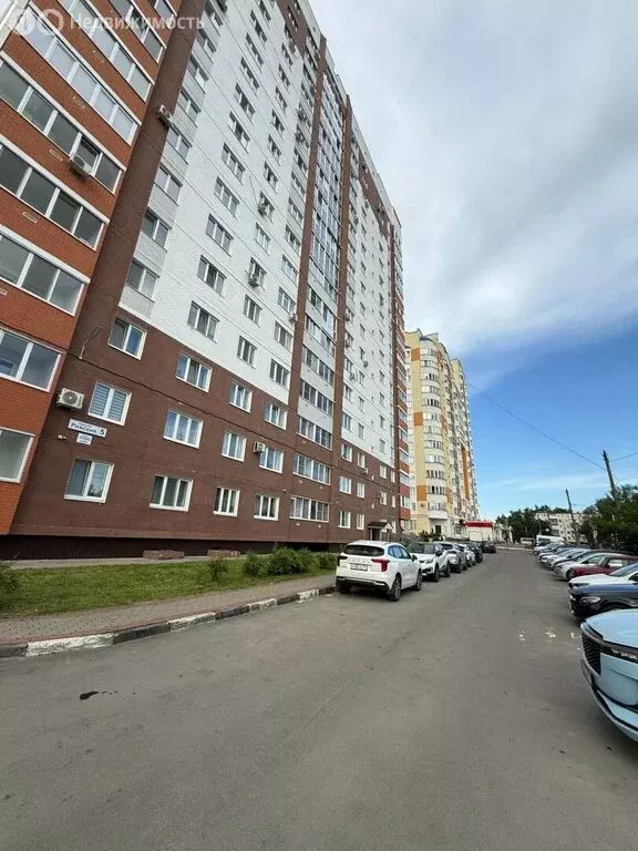3-комнатная квартира: Орёл, Рижский переулок, 5 (99.2 м) - Фото 1