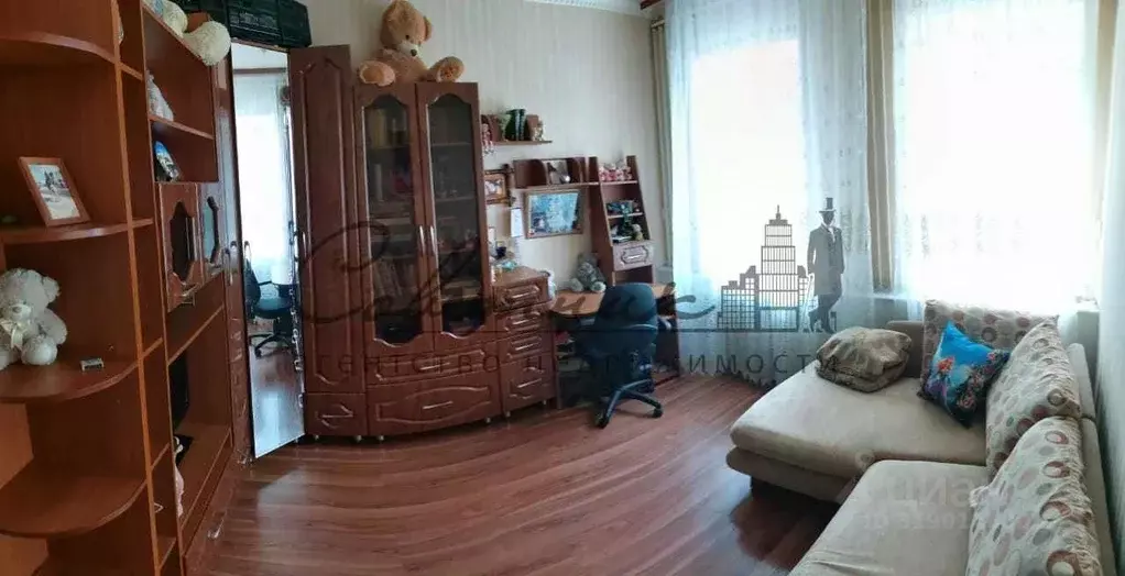 2-к кв. Белгородская область, Старый Оскол Комсомольская ул., 48 (44.0 ... - Фото 1