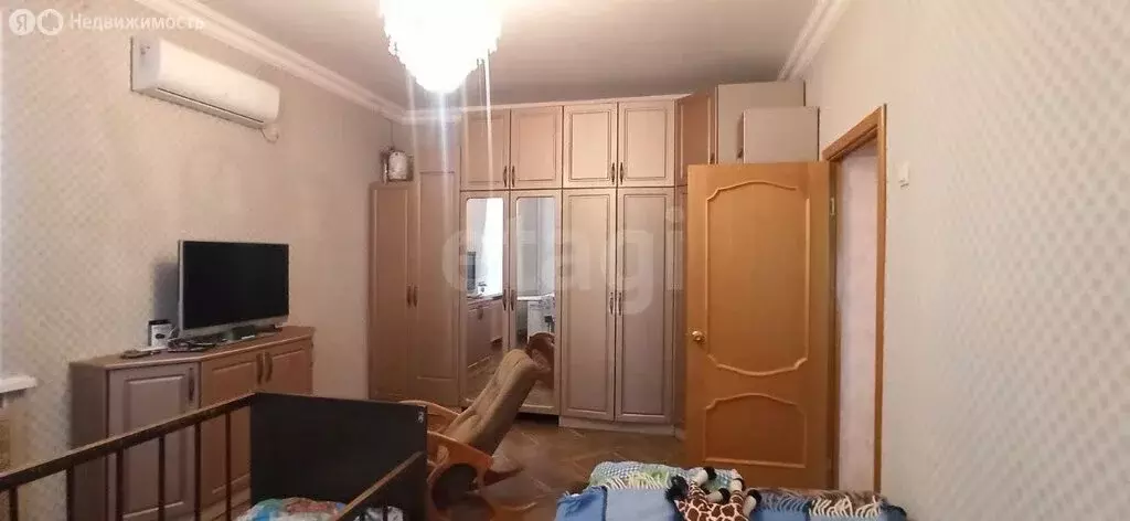 3-комнатная квартира: Разумное, улица Ленина, 12 (68.8 м) - Фото 1