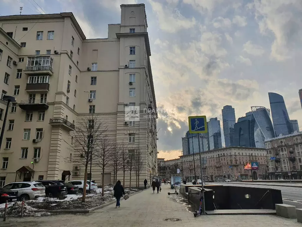 Продается 3-комнатная квартира - Фото 2