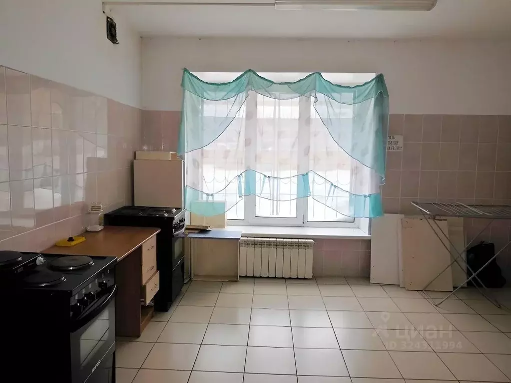 Комната Омская область, Омск Пригородная ул., 5 (15.0 м) - Фото 1