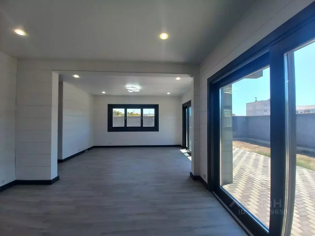 Дом в Крым, Евпатория городской округ, Заозерное пгт ул. Молодежная, ... - Фото 2