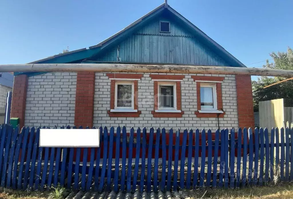 Дом в Белгородская область, Новооскольский муниципальный округ, с. ... - Фото 1