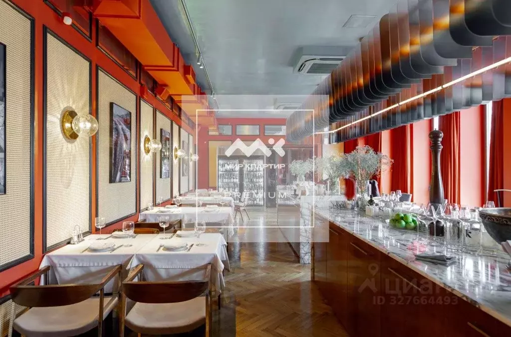 Помещение свободного назначения в Санкт-Петербург ул. Белинского, 5 ... - Фото 1