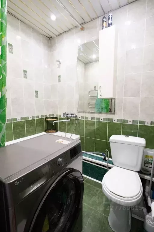 3-к кв. Иркутская область, Иркутск ул. Розы Люксембург, 331 (48.9 м) - Фото 1