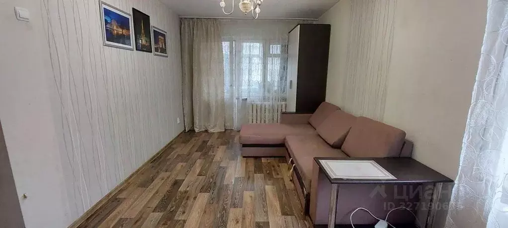 2-к кв. Волгоградская область, Волгоград ул. 64-й Армии, 38А (40.5 м) - Фото 2