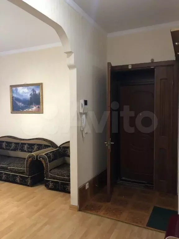 Комната 92,5 м в 3-к., 4/4 эт. - Фото 1