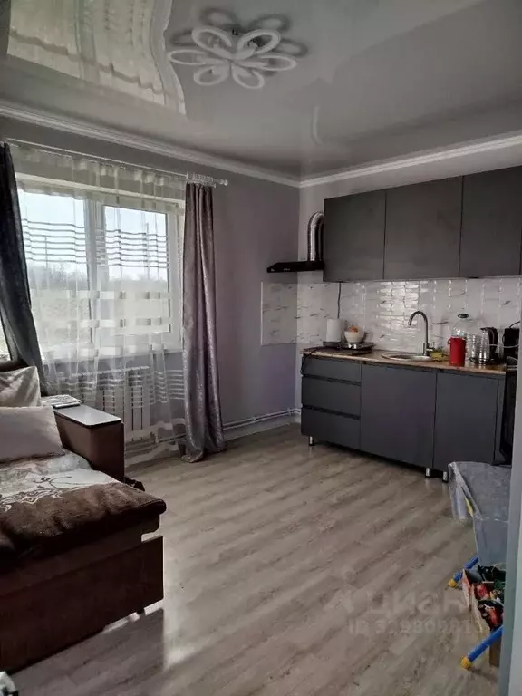 Дом в Крым, Симферопольский район, с. Трудовое ул. Зеленая (24 м) - Фото 1