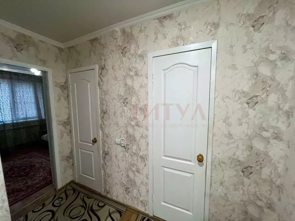 3-к кв. Белгородская область, Старый Оскол Рудничный мкр, 15 (60.0 м) - Фото 2