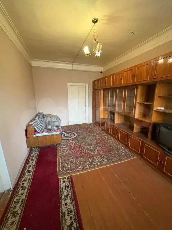 Комната 31 м в 1-к., 2/2 эт. - Фото 1