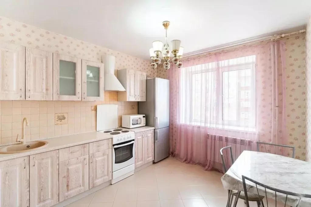 1-к кв. Омская область, Омск ул. Масленникова, 25 (42.7 м) - Фото 1