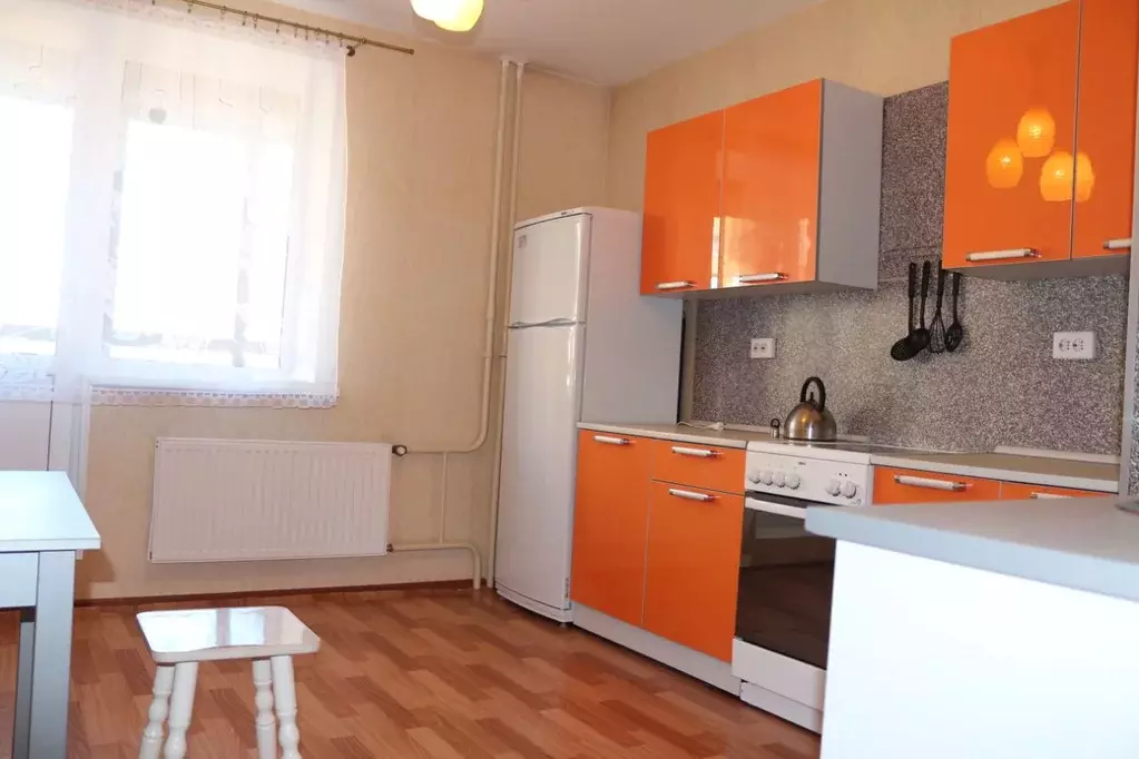 1-к кв. Санкт-Петербург пос. Парголово, Заречная ул., 25 (36.0 м) - Фото 0